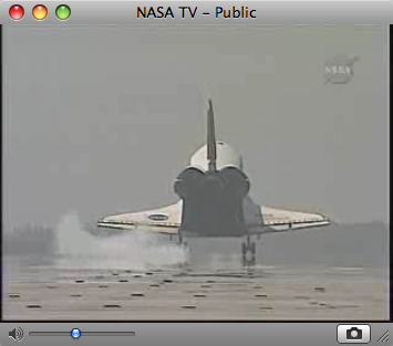 NASA TVにて着陸の瞬間