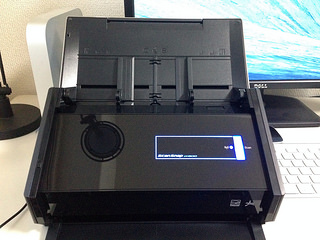 机上で起動させた状態のScanSnap iX500